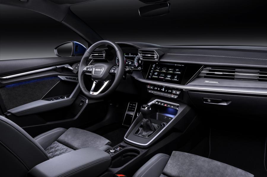 Торпедо Audi A3 Sportback 35 TFSI 2020 года  (WW) (фото 26 из 57)